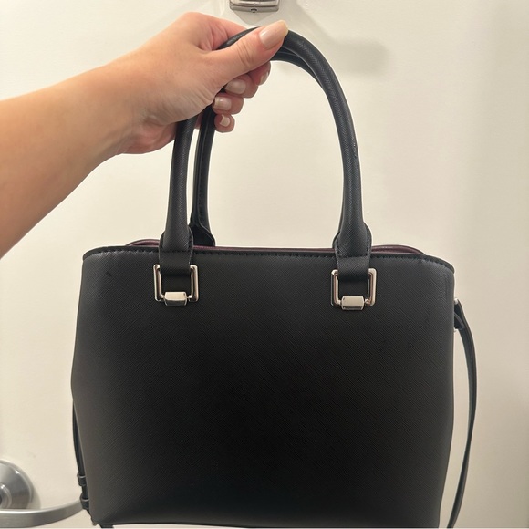 adlo black hand bag - Picture 4 of 4